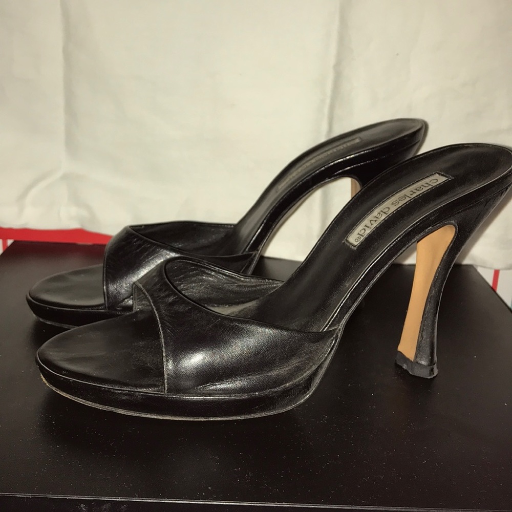 Black Leather Charles David Heeled Slides sz 9